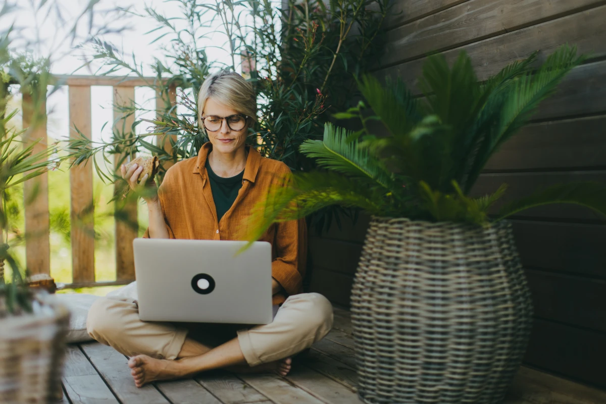 Télétravail : 7 Stratégies Innovantes pour Booster la Communication entre Équipes Distantes